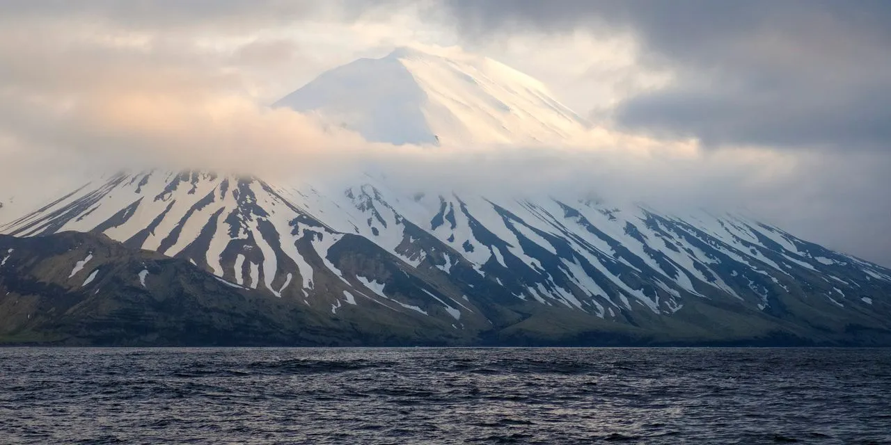 WSJ News Exclusive | Russia and China Sent Large Naval Patrol Near Alaska