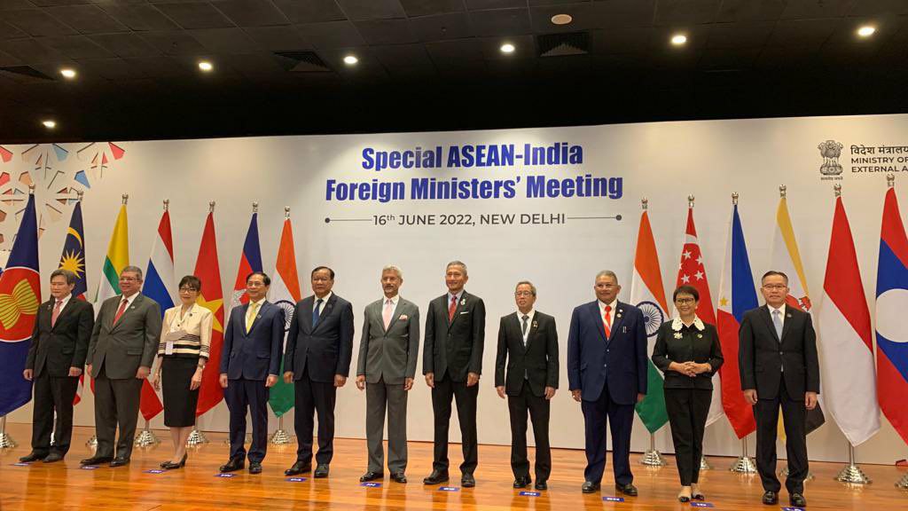 A better connected India & ASEAN will be well-positioned to promote decentralised globalisation!