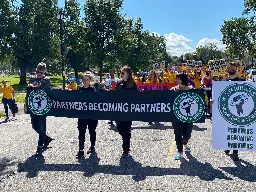 Starbucks union drive reflects growing class consciousness